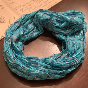 Blue Floral Fashion Scarf